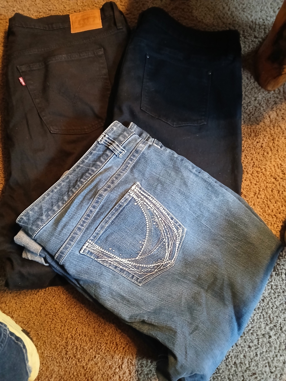 Levi's  And Ambercromvie Black Jeans - Classic Denim Styles And Apt 9 Capri